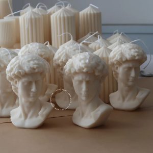 Soy wax statue candle